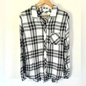 Rails Hunter White & Ebony Plaid‎ Button Front Flannel Shirt Size Medium
